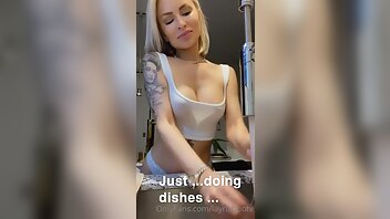 Layna Laynabootv Nude Hitachi Masturbating Videos Leaked