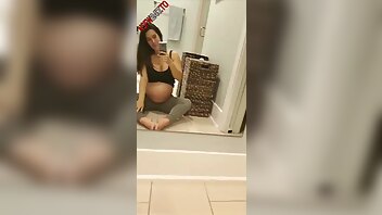 Eva Lovia Pregnant Pussy Fingering Snapchat Xxx Porn Videos